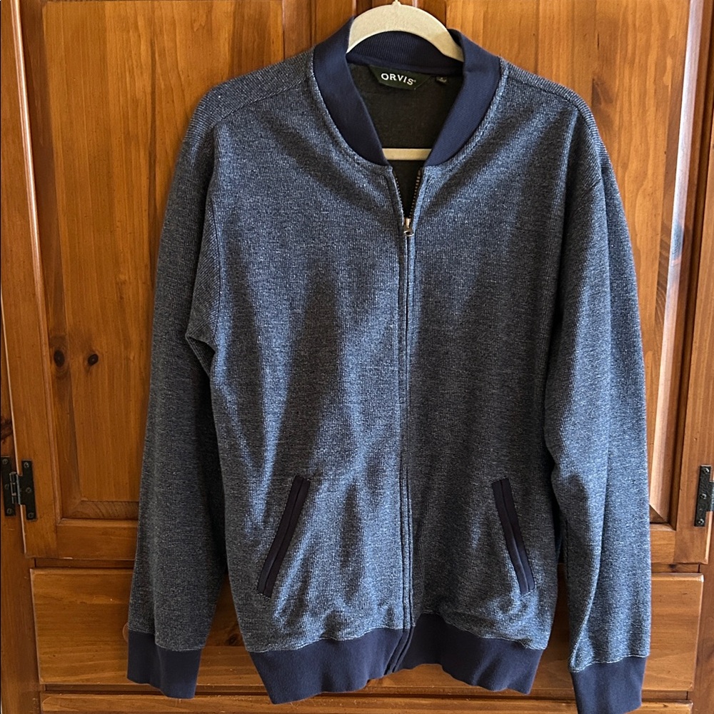 Orvis Men's Blue Zip-Up lightweight jacket